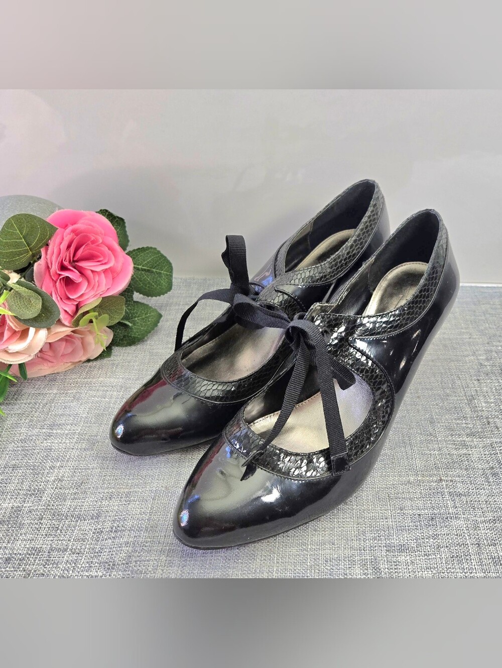 Vtg Carlos Falchi Black Patent Leather Mary Jane Heels Python Snakeskin Trim 7B